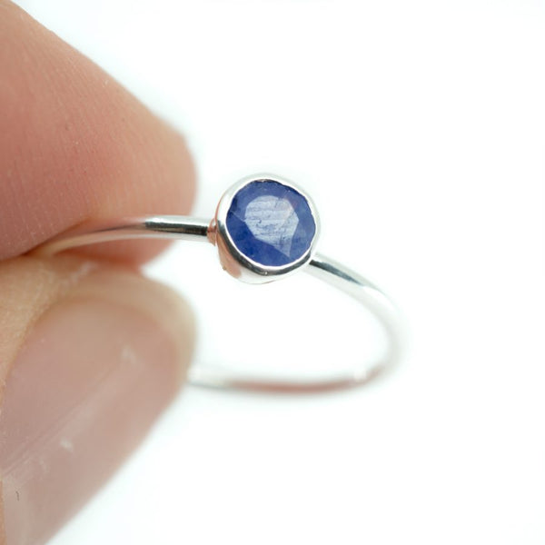 Geboortesteen Ring Saffier September - 925 Zilver - Zilverkleurig (Maat 17)