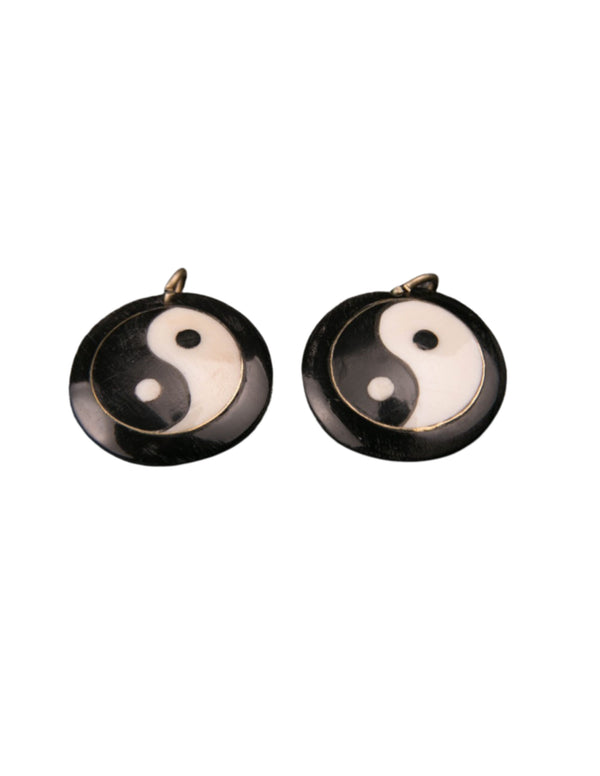 Hanger Ying Yang Zwart A16