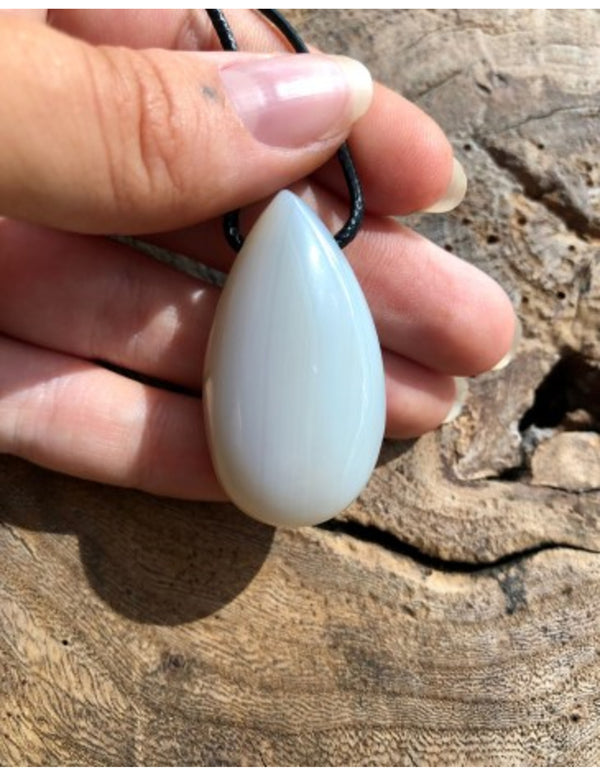 Druppelvormige Hanger Witte Jade