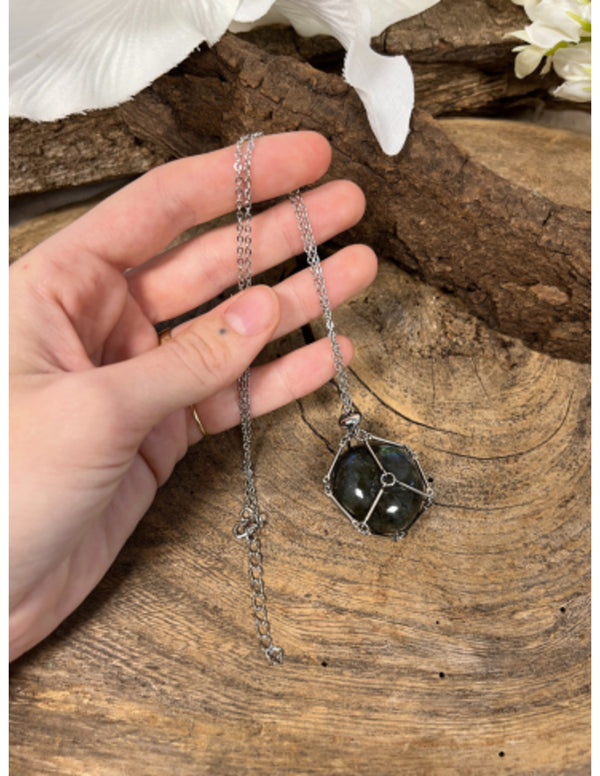 Kooihanger aan zilverkleurige ketting nikkelvrij materiaal zonder edelsteen