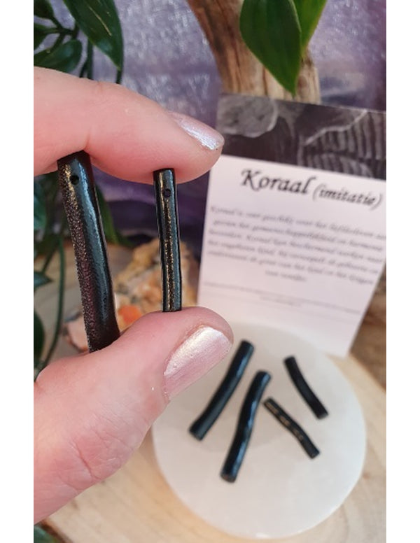 Edelsteen Kralen – Koraal Zwart Staafje (imitatie) – 6 stuks