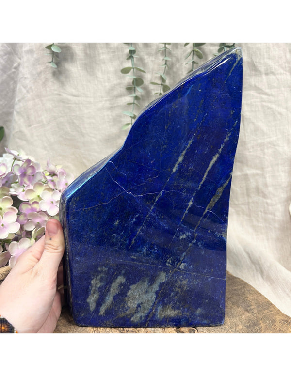 Lapis Lazuli sculptuur Afghanistan handgepolijst edelsteen kunstwerk
