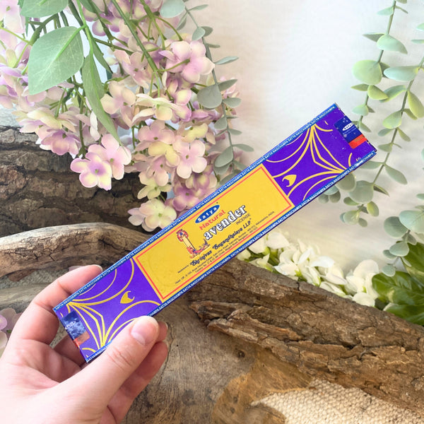 Satya Natural Lavender wierook stokjes ca 15 stokjes per doosje
