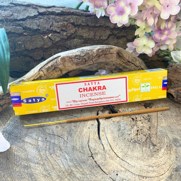 Satya Chakra Wierook Omdoos met 12 Kleinere Pakjes