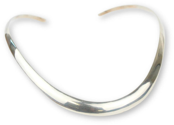 Zilveren regide collier nr.02