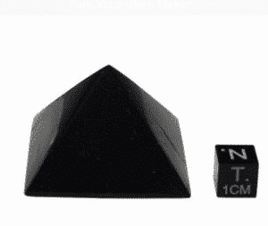 Edelsteen Piramide Shungiet - 25 mm