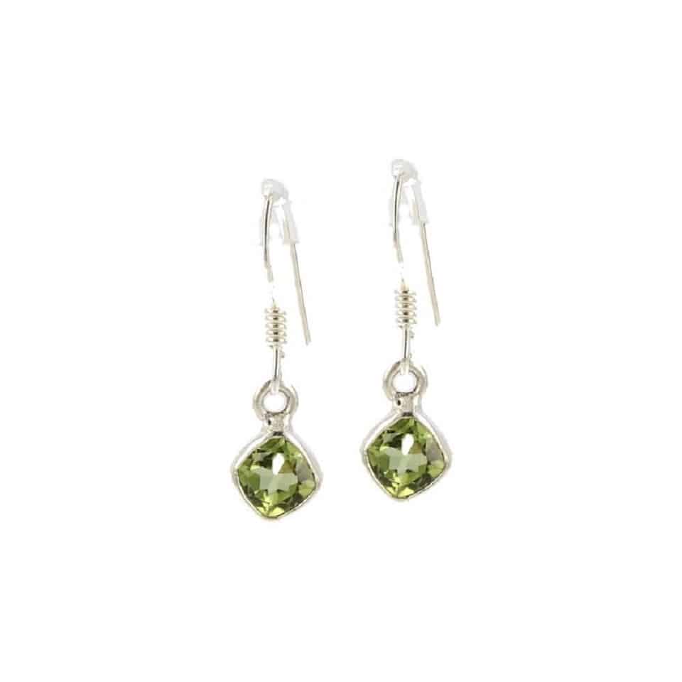Zilveren Oorbellen Peridoot Facet Vierkant - 925 Sterling