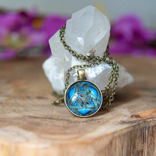 Wat is een Talisman? Geluksbrenger in een Notendop