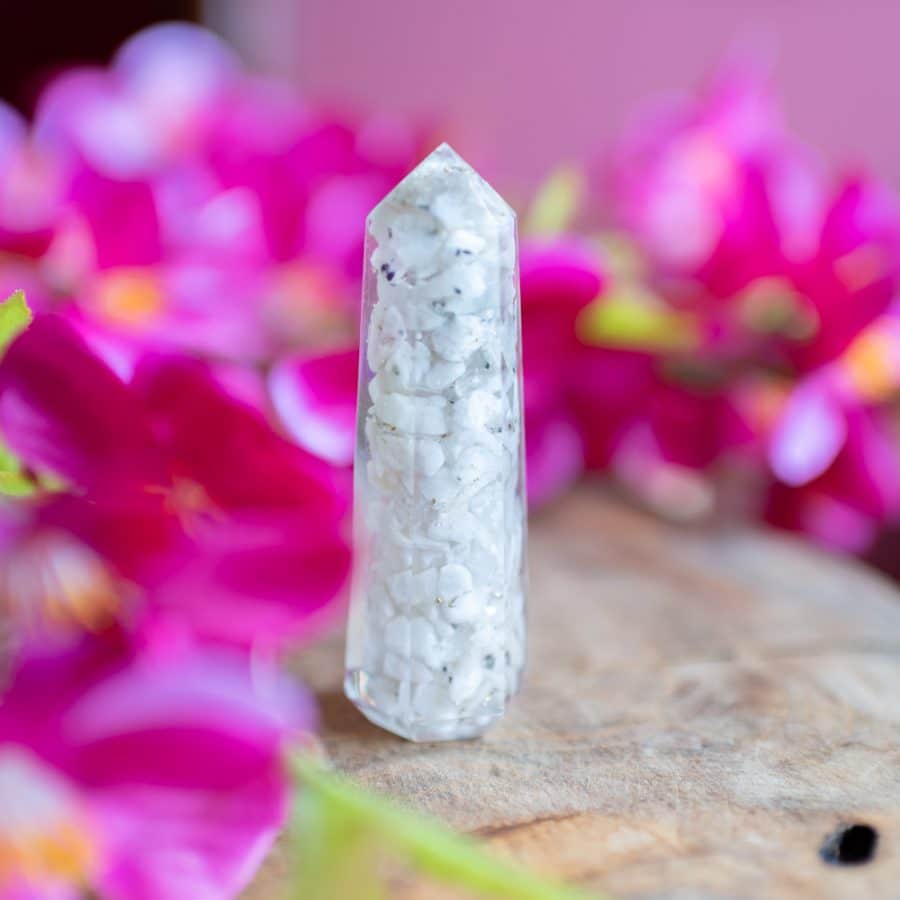 orgonite obelisk regenboog maansteen