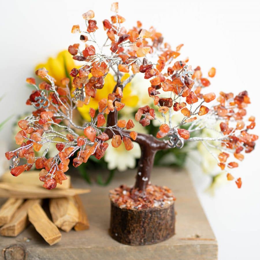 edelsteen boompje carneool spiritualiteit